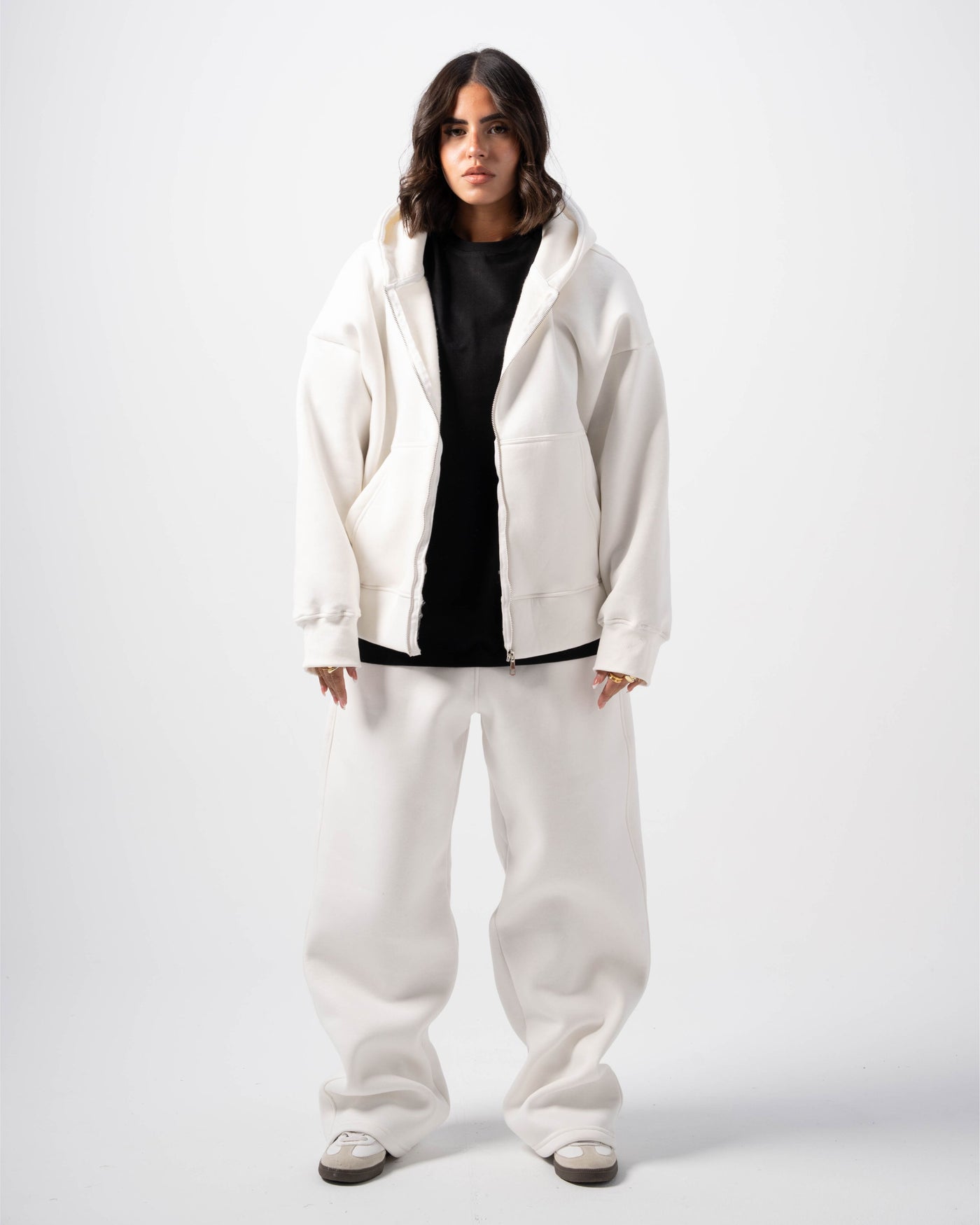 Basic White Zip-Up Hoodie